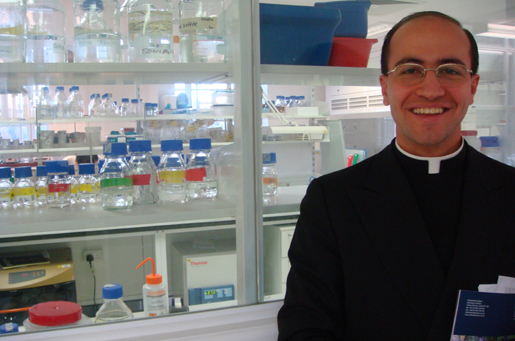 Alberto Carrara, LC