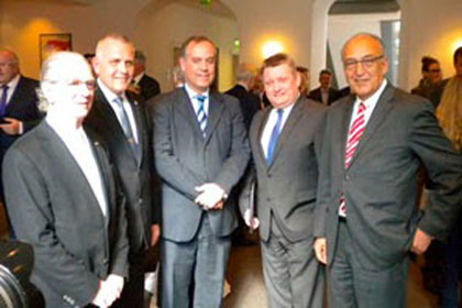El consagrado Alberto García recibe el Premio Otto Meyerhof 2014 en Alemania