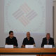 P. Paolo Scarafoni, LC, Rettore dell�Universit&agrave; Europea di Roma, ha introdotto la testimonianza del dott. Paolo Brosio (al centro, nella foto) insieme ad Antonio Gaspari, direttore de L�Ottimista.