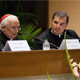 El Card. Antonio Ca&ntilde;izares, prefecto de la Congregaci&oacute;n para el Culto Divino y la Disciplina de los Sacramentos, expone el tema sobre &laquo;La santidad del sacerdote&raquo;. A su lado, se encuentra el P. Miguel Segura, L.C., quien fungi&oacute; como moderador del Cong