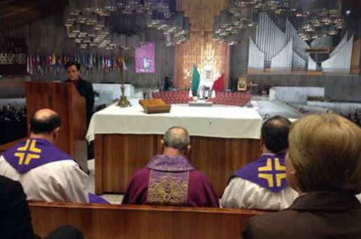 El día después de su llegada a México, el Delegado Pontificio pudo visitar y celebrar la santa misa en la basílica de Guadalupe. Le acompañaron algunos legionarios y miembros consagrados.