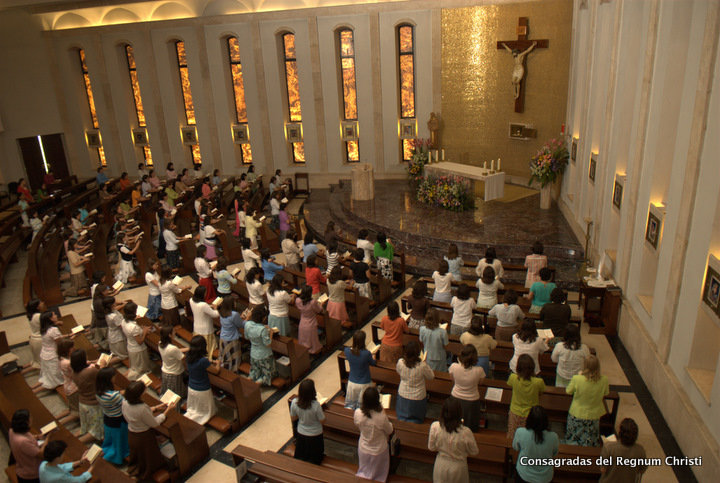 La comunità delle Consacrate del Regnum Christi a Roma.