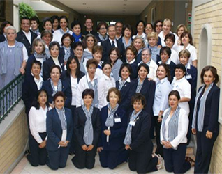 Asistentes a la junta anual 2011 de la Escuela de la Fe.