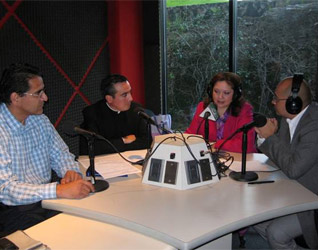Mtro. Jaime Ponce, P. Gaspar Guevara, L.C., Mtra. Mayra Velázquez y Mtro. César Arellano.
