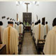 La Santa Messa concelebrata da tutti i sacerdoti residenti nel collegio
