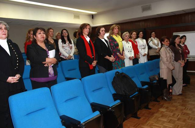 Un nutrido grupo de señoras miembros del Regnum Christi, estuvieron presentes en la defensa de la tésis.