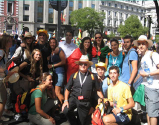 GMG 2011 Madrid: il gruppo degli italiani del Regnum Christi