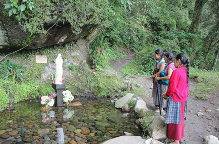 Gruta en Chilapa de Nuestra Señora de la Misericordia, donde se pide por la fidelidad de los sacerdotes.