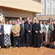 Foto de grupo en un intervalo de las reuniones con los consagrados y consagradas del Regnum Christi. En la imagen aparecen tambi&eacute;n el P. Gianfranco Ghirlanda, S.I., el P. &Aacute;lvaro y los consejeros generales.