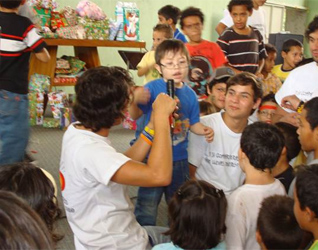 Los 130 voluntarios ofrecieron lo mejor de sí para hacer de este día una experiencia inolvidable para los pequeños.