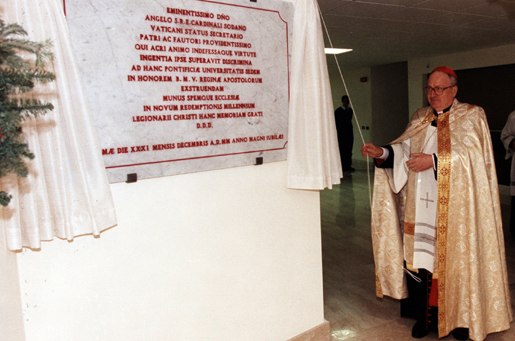 Card.Sodano inaugura APRA