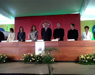 Durante la inauguración estuvieron presentes Ernesto Monroy, subsecretario de educación del Gobierno del Estado de México, el P. Emilio Díaz Torre, L.C., director territorial de Monterrey y otras autoridades educativas.