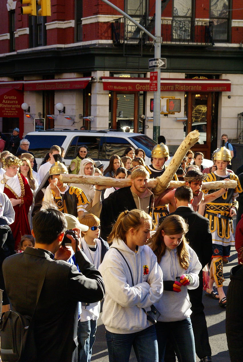Via Crucis, New York 2012.
