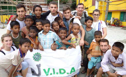 V.I.D.A. Missioni in India agosto 2011.