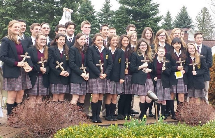 The 2014 Everest Collegiate High School Seniors