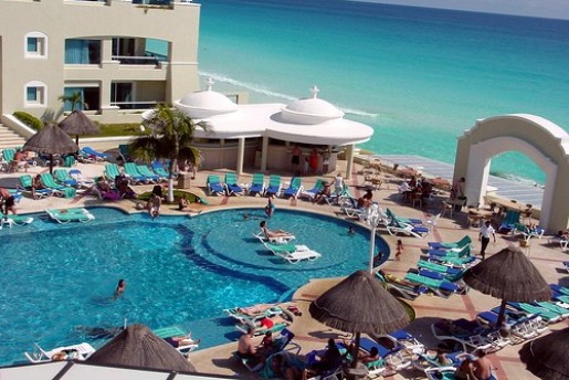 Grand Caribe Resort