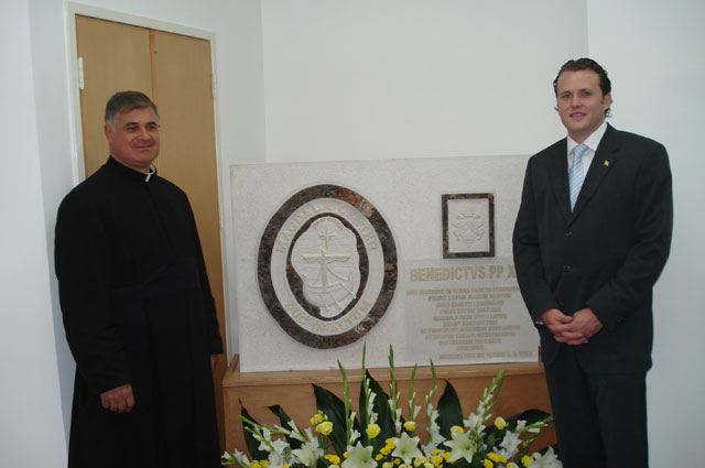 Piedra de Magdala Center