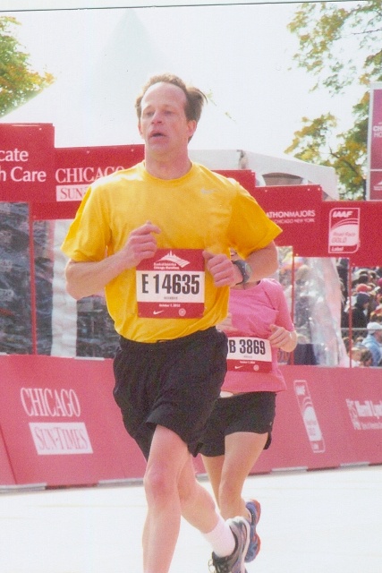 Fr. Daniel running in Chicago marathon