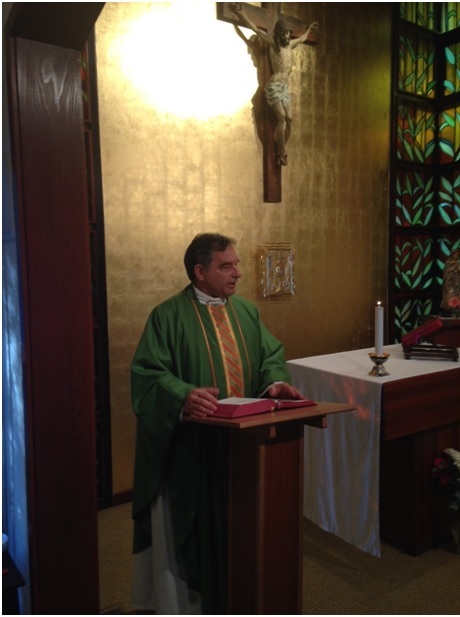 Fr. Dean Stasell LC preaching SE