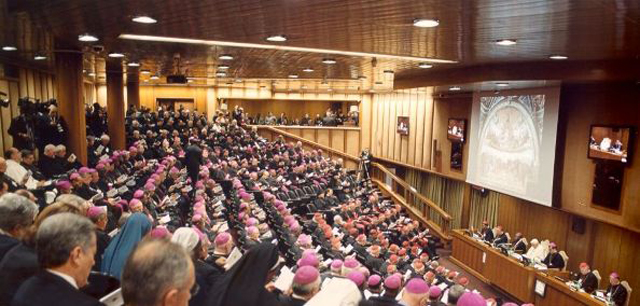 Sínodo de los obispos en Roma 2008.