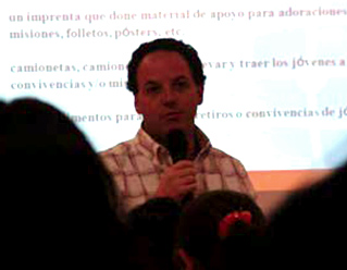 Pedro Cerrilla, director nacional de los Círculos de Acción Vocacional, motivó a los promotores vocacionales a apoyar la acción del Espíritu Santo en los jóvenes.